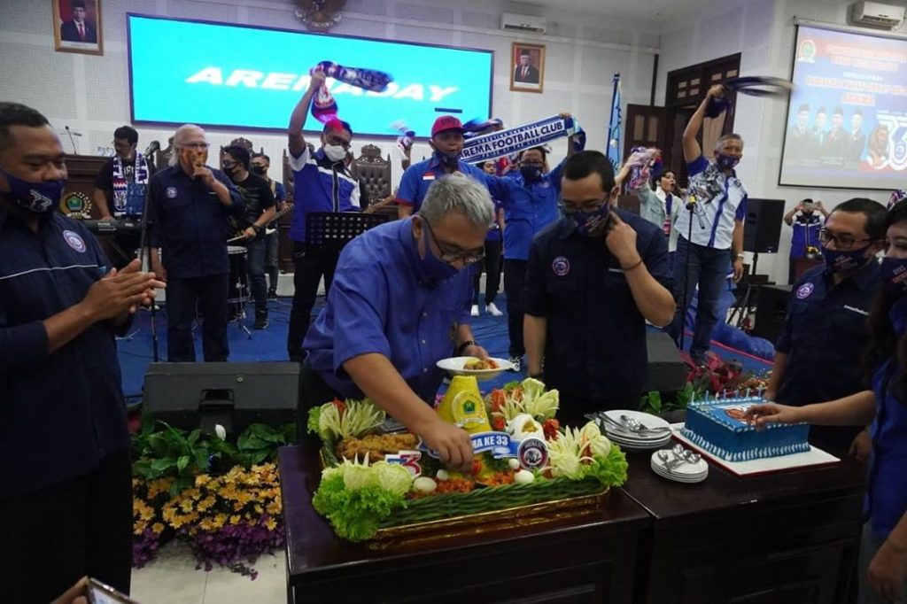 DPRD Kota Malang peringati ulang tahun AREMA ke-33 | DPRD ...